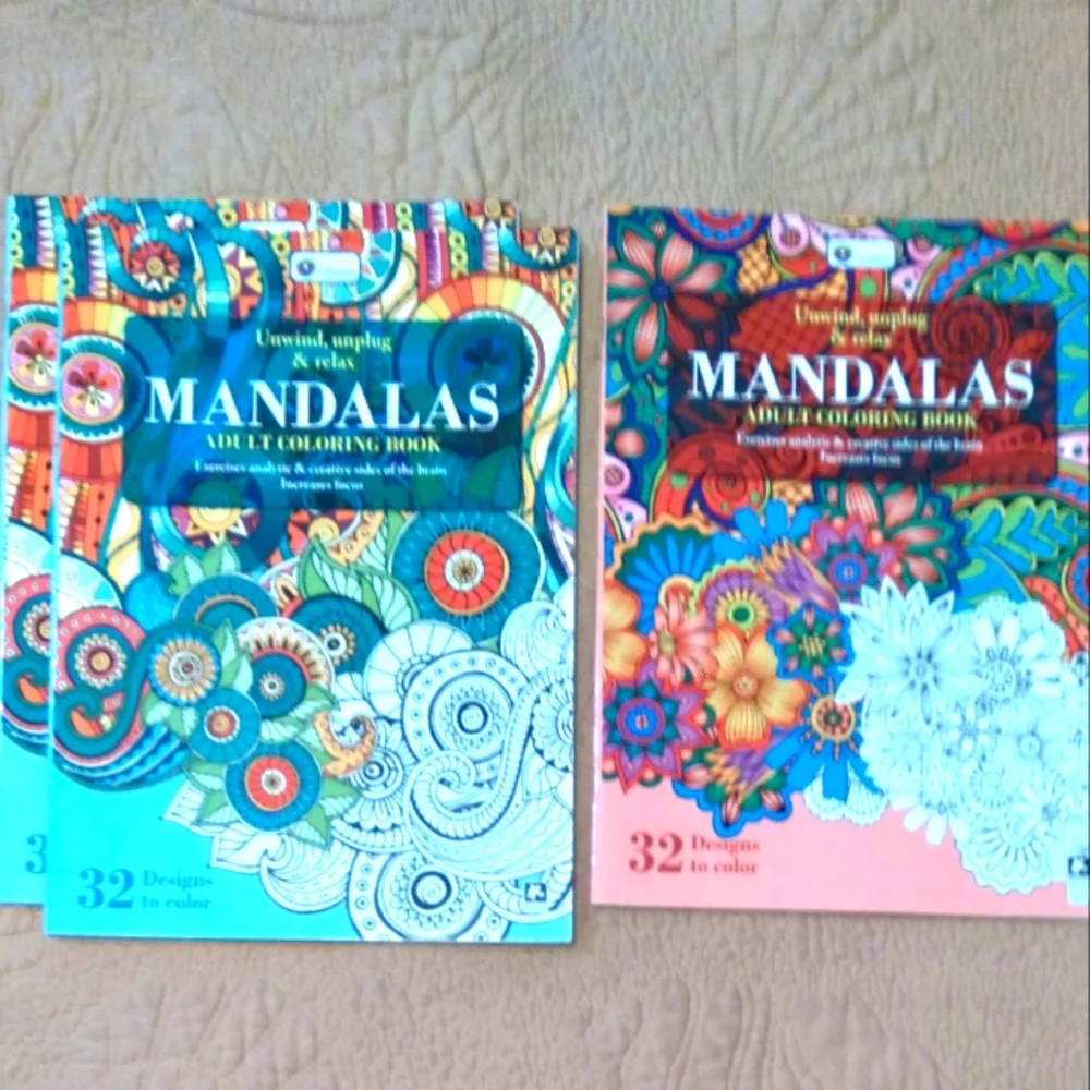 Happiness - 5 Coloring Books - 100+ Colored Pencils - Picture 4 of 11